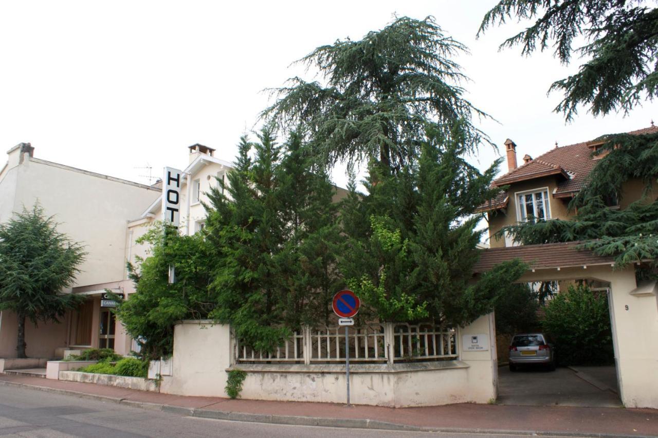 Hotel Le Lyon Bron Exteriör bild